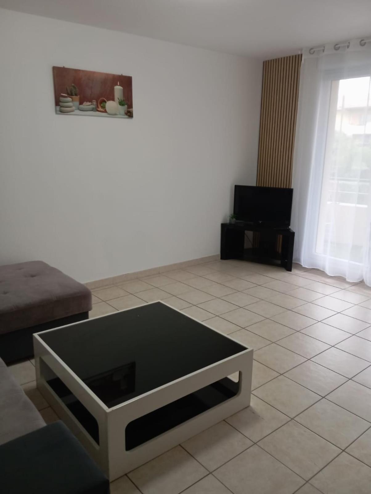 Residence Calme Avec Piscine Béziers Eksteriør bilde